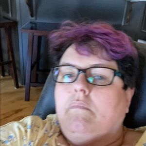 Meet your Posher, Kari